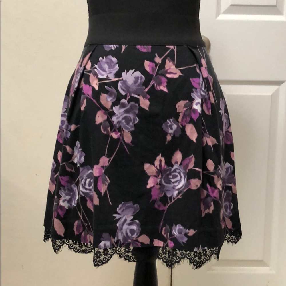 Rose Purple Lace Skirt - Elle